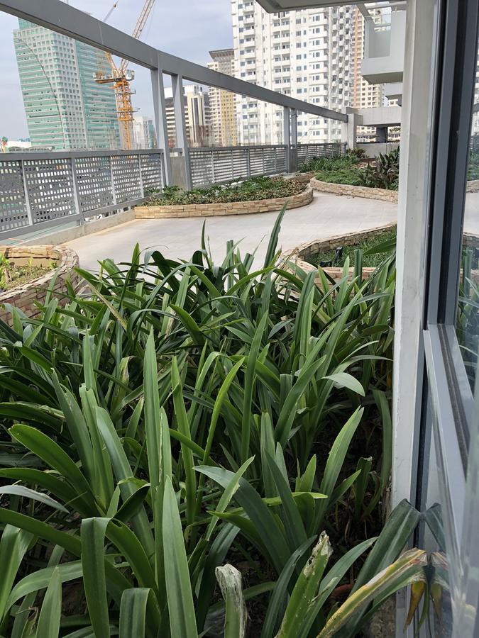 Apartment 4q Tower D Manhanttan Heights Cubao Qc Manila