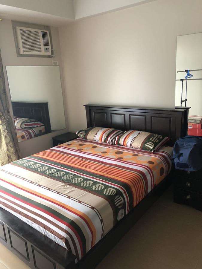 4q Tower D Manhanttan Heights Cubao Qc Apartment *