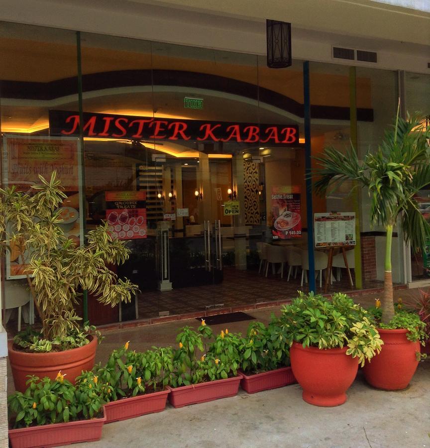 4q Tower D Manhanttan Heights Cubao Qc *