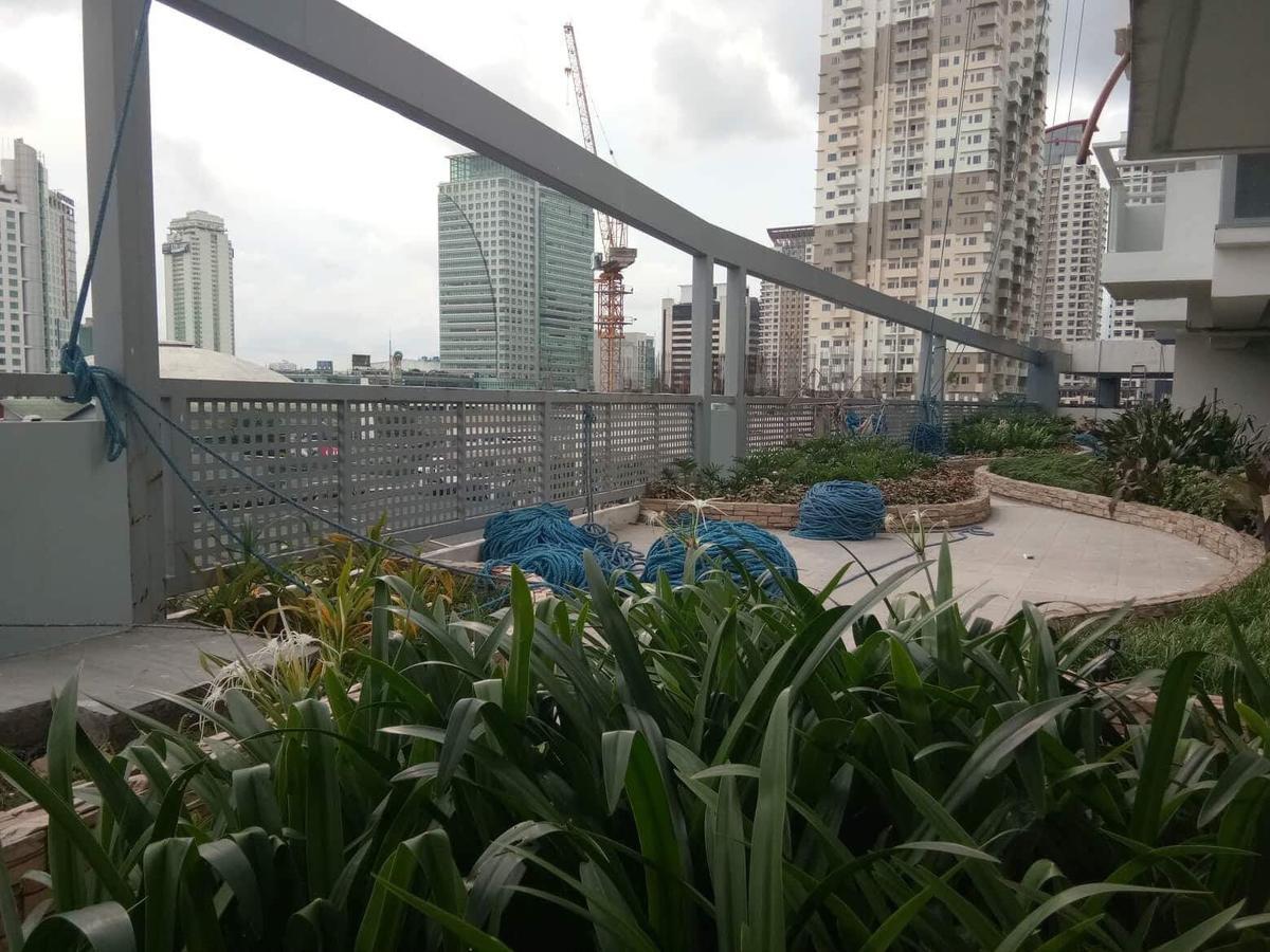 4q Tower D Manhanttan Heights Cubao Qc Apartment